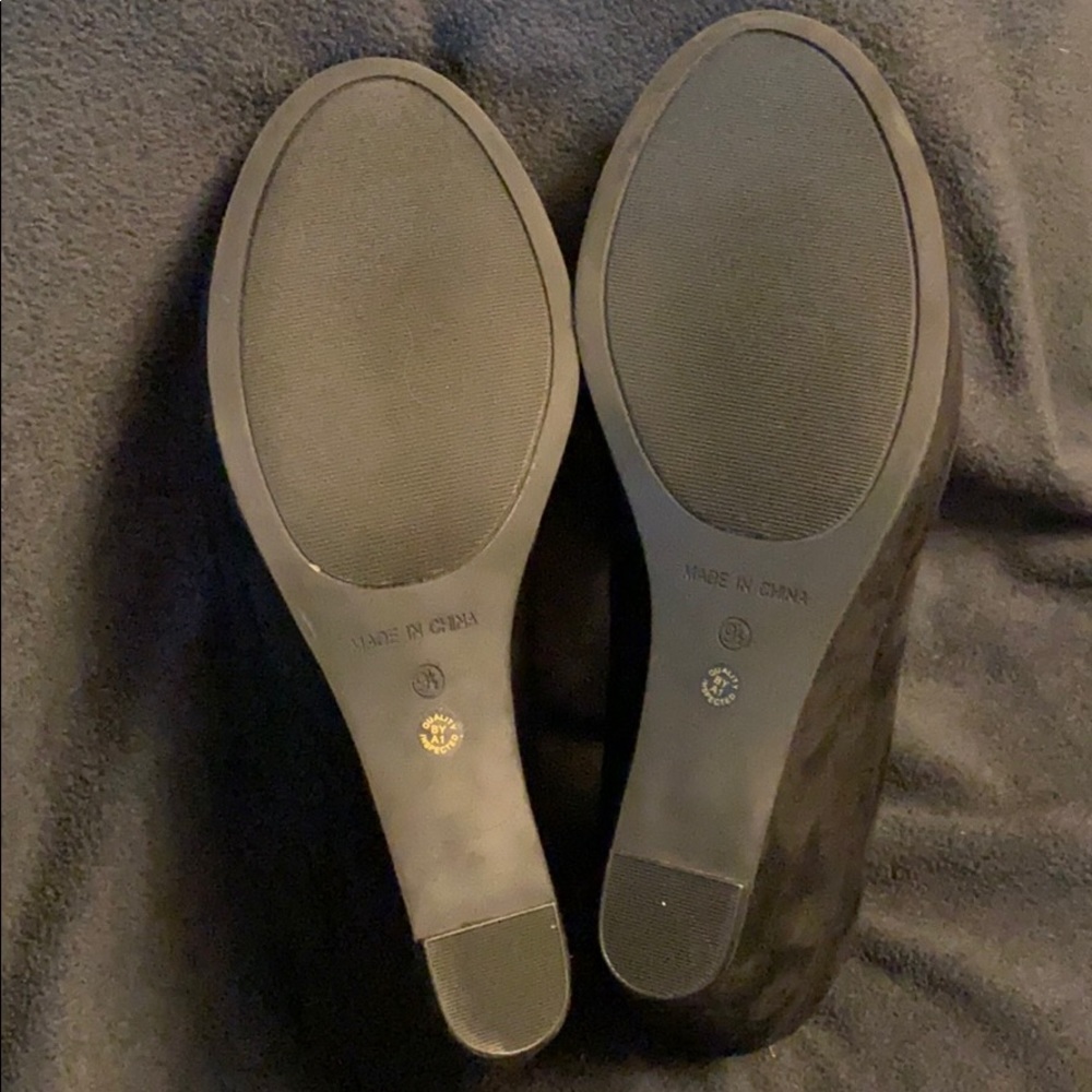 Wedges - Picture 6 of 6